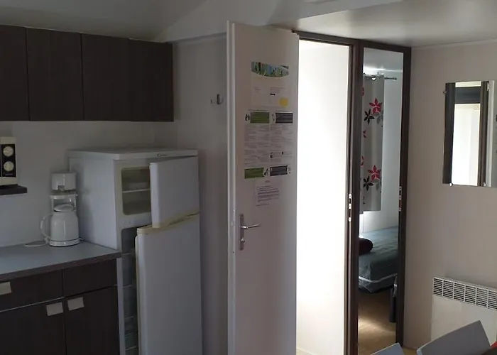 Mobil-home 4 **** * Vic-la-Gardiole